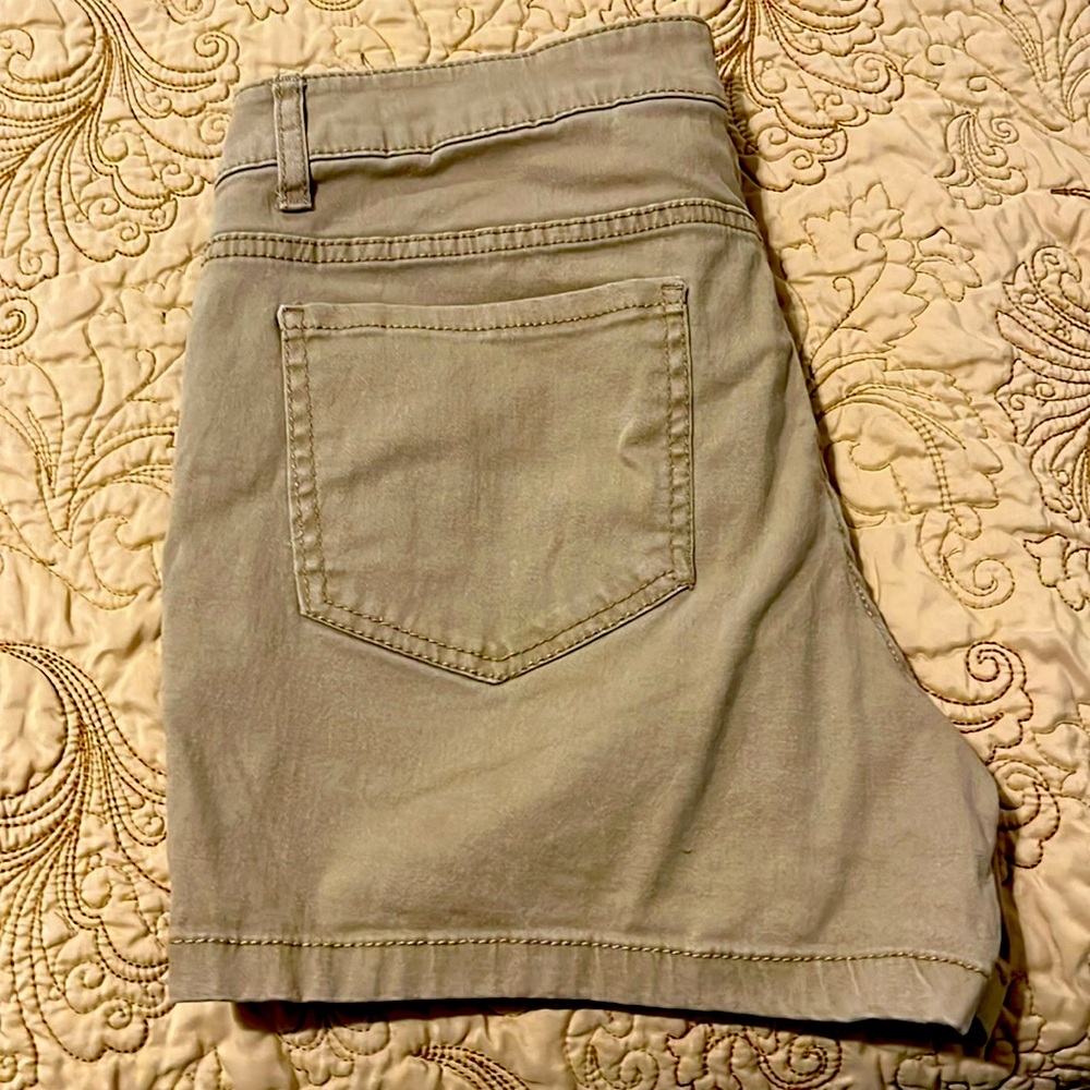 Women’s shorts faded glory